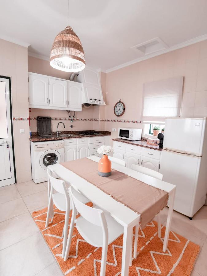 Cantinho Da Praia Apartments Nazaré Buitenkant foto